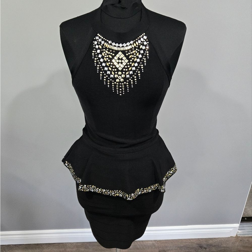 🐢 BEBE Halter Midi Dress With Metal Studs. Size M Like New.